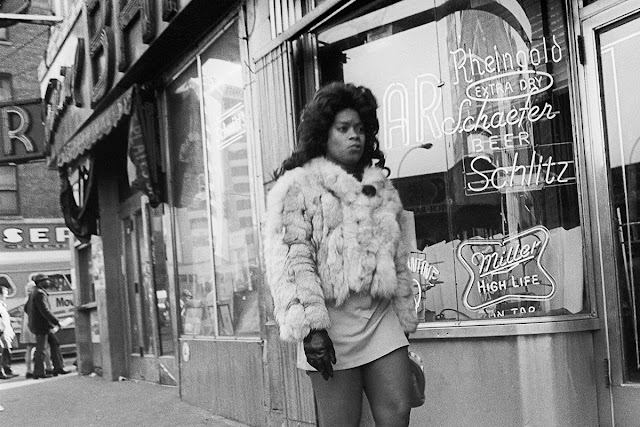 Times Square Prostitutes And Peep Shows Snapshots Capture Street Life
